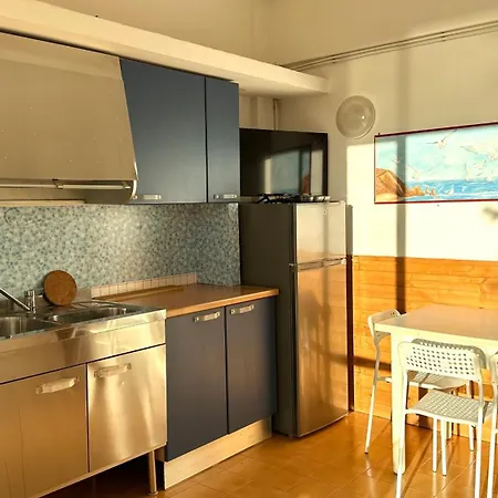 N205 - Numana, Delizioso Bilocale Con Giardino Numana